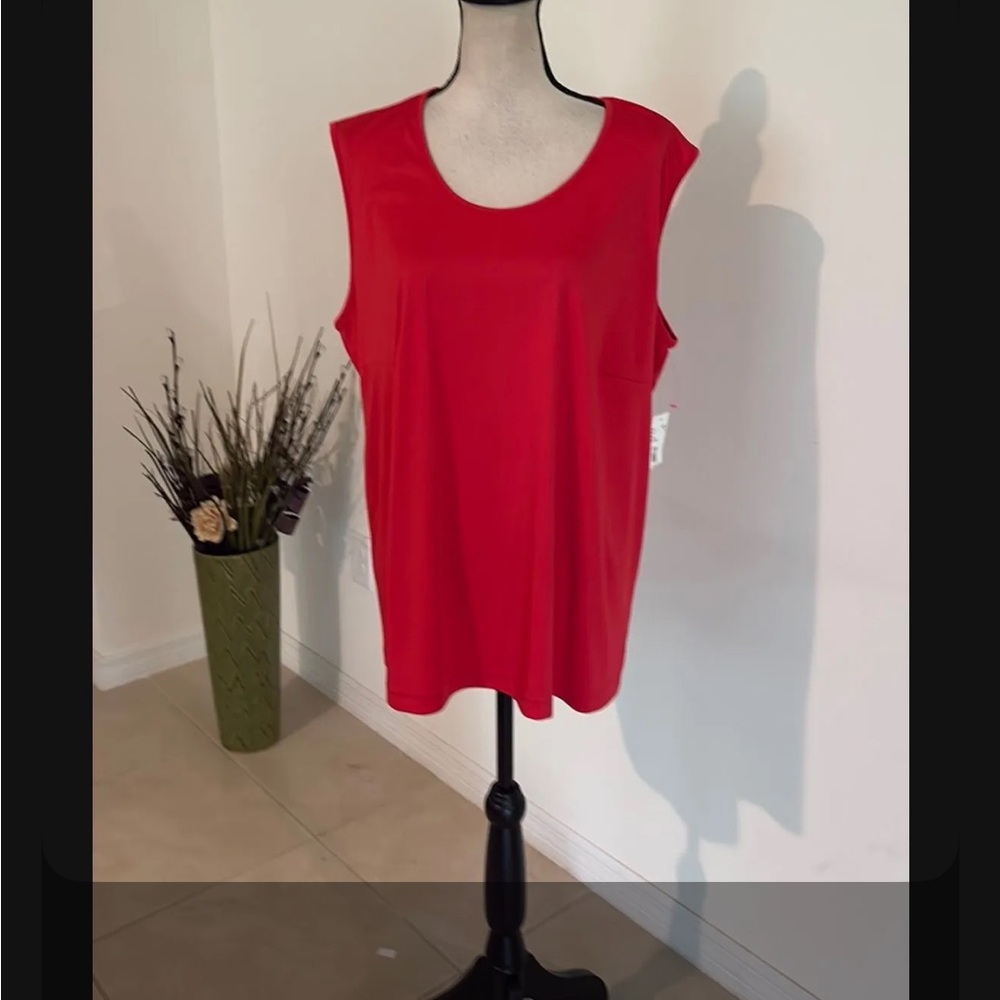 NWT southern lady 1X red sleeveless shirt 546